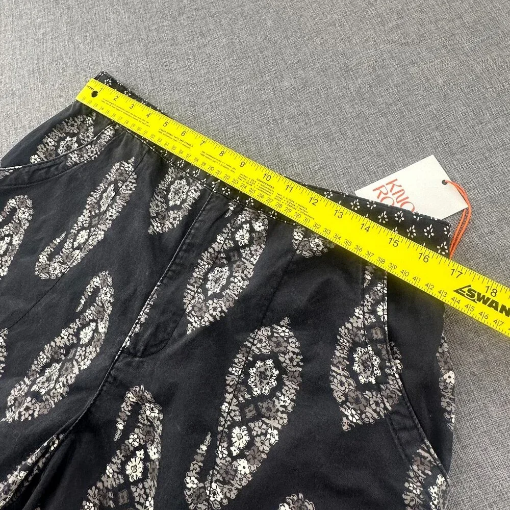 NEW! Knox Rose High rise Shorts Relaxed fit Paisley Print Large Cotton & Lyocell